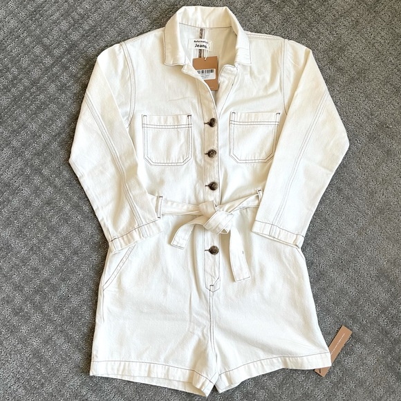 REFORMATION Sofia Jumpsuit in Ivory - Picture 4 of 6